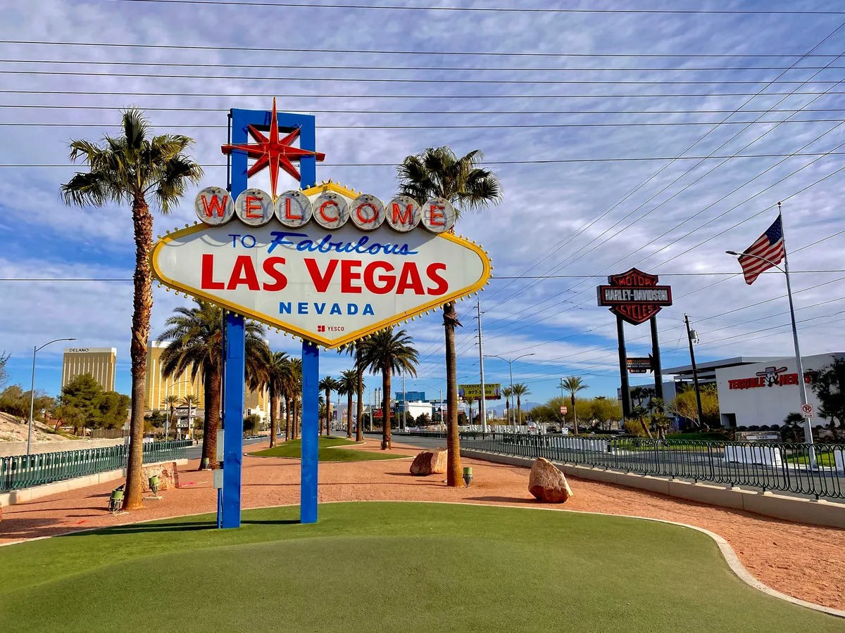 Nevada Traffic Fatalities Down Slightly Through August Cover Image
