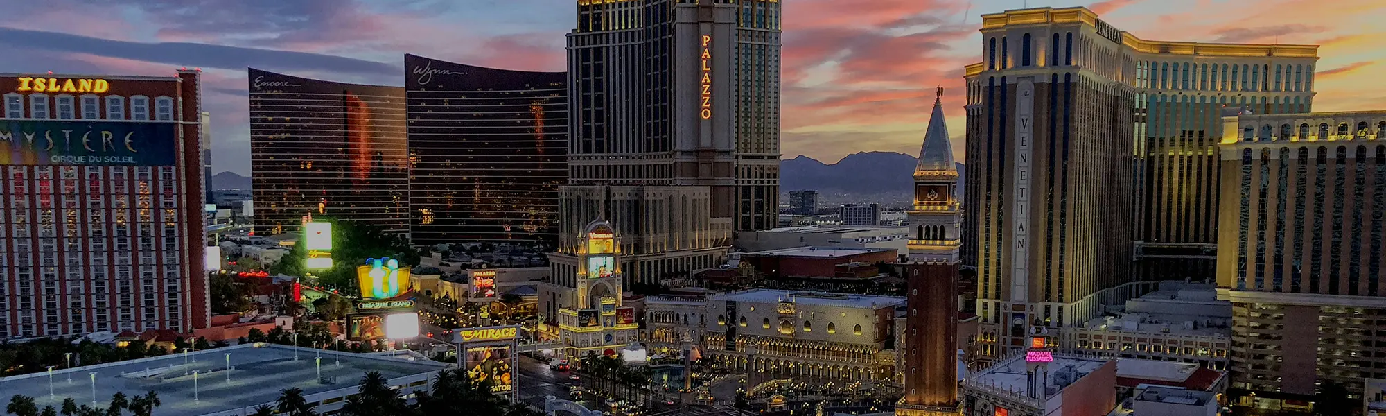 Image of the Las Vegas Strip at night